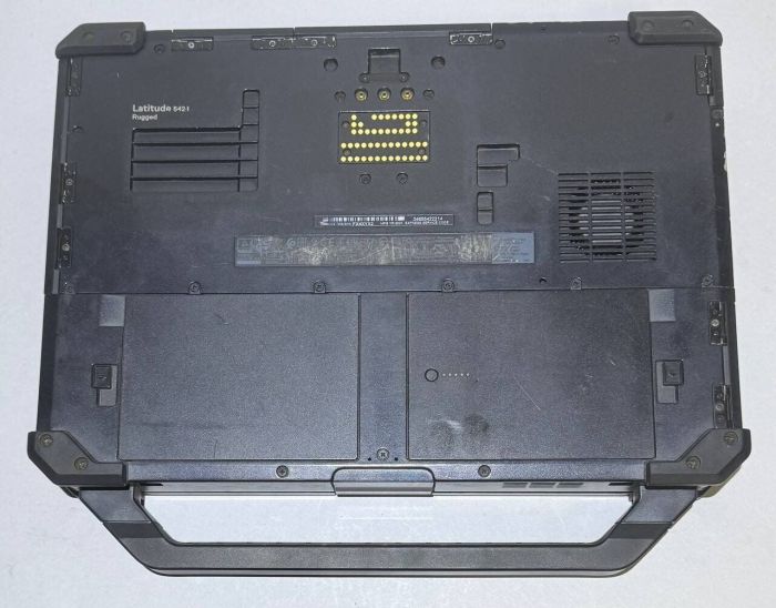 Захищений ноутбук Б-класу Dell Latitude 5424 Rugged / 14" (1920x1080) IPS / Intel Core i5-8350U (4 (8) ядра по 1.7 - 3.6 GHz) / 16 GB DDR4 / 512 GB SSD / Intel UHD Graphics 620 / WebCam б/в - зображення 8