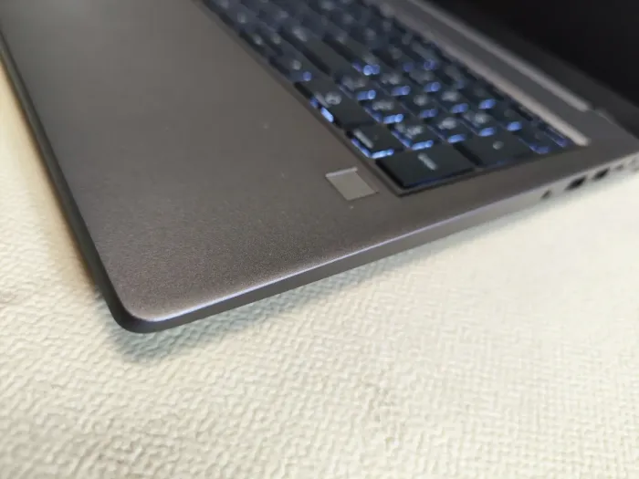 Мобільна робоча станція HP ZBook Power G7 / 15,6" (1920x1080) IPS / Intel Core i5-12600H (12 (16) ядер по 3,3 - 4,5 ГГц) / 16 ГБ DDR4 / 512 ГБ SSD / nVidia Quadro T600, 4 ГБ GDDR6, 128-біт / WebCam б/в - зображення 6