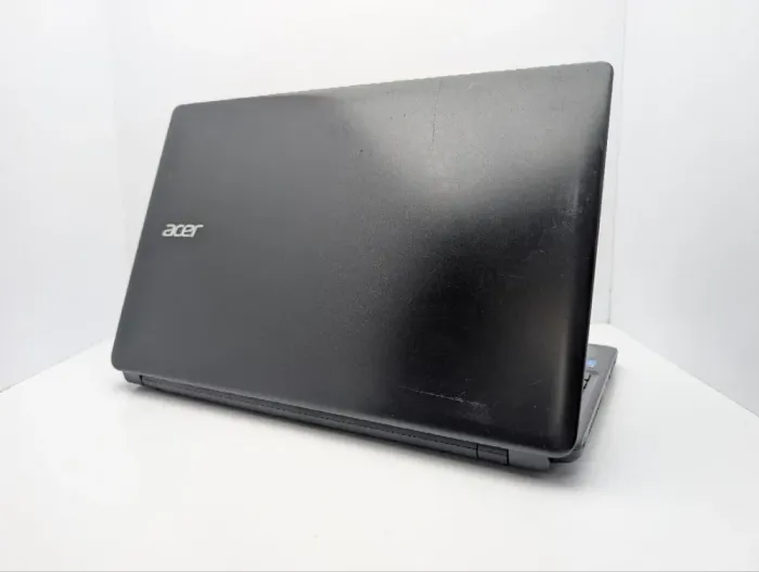 Ноутбук Acer Aspire E1-510 / 15.6" (1366x768) TN / Intel Pentium N3520 (4 ядра по 2.17 - 2.42 GHz) / 8 GB DDR3 / 240 GB SSD / Intel HD Graphics / WebCam / DVD-ROM б/в - зображення 8