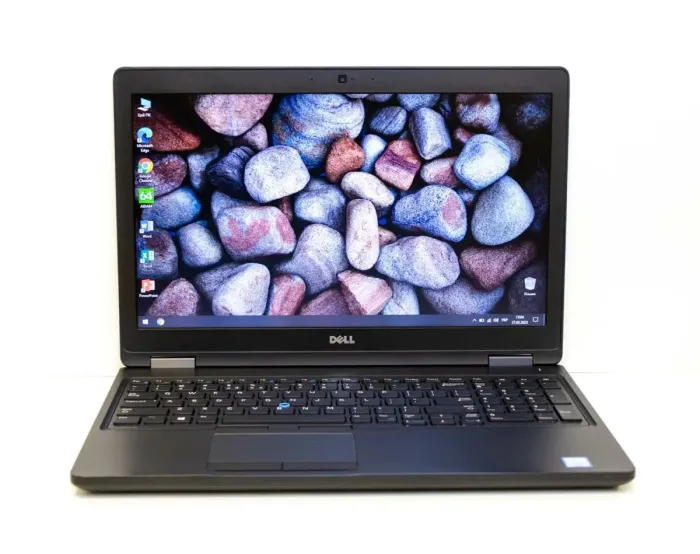 Ноутбук Б-класс Dell Latitude 5580 / 15.6" TN / Intel Core i5-7200U (2(4) ядра по 2.5-3.1 GHz) / 4GB DDR4 / 500GB HDD / HD Graphics 620 / WebCam / HDMI б/в - зображення 2