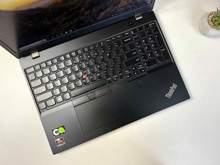 Ультрабук Lenovo ThinkPad L15 / 15.6" (1920x1080) IPS Touch / AMD Ryzen 5 Pro 4750U (8 (16) ядер по 1.7 - 4.1 GHz) / 32 GB DDR4 / 512 GB SSD M.2 / AMD Radeon RX Vega 6 Graphics / WebCam / Win 10 Pro б/в - зображення 3