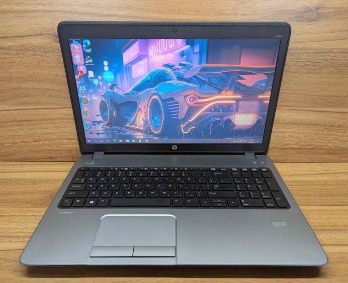 Ноутбук HP ProBook 450 G1 / 15.6" (1366x768) TN / Intel Core i3-4000M (2 (4) ядра по 2.4 GHz) / 8 GB DDR3 / 240 GB SSD / Intel HD Graphics 4600 / WebCam / Fingerprint / Windows 10 б/в - зображення 2