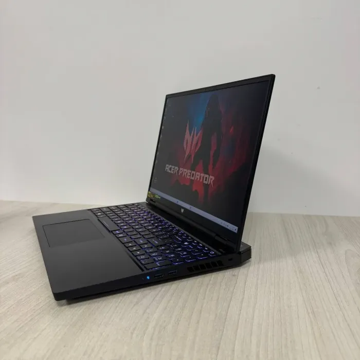 Ігровий ноутбук Acer Predator Helios 16 PH16-71 / 16" (2560x1600) IPS / Intel Core i9-13900HX (24 (32) ядер по 2,2 - 5,4 ГГц) / 32 ГБ DDR5 / 1000 ГБ SSD / nVidia GeForce RTX 4080, 12 ГБ GDDR6, 192-біт / Веб-камера б/в - зображення 4