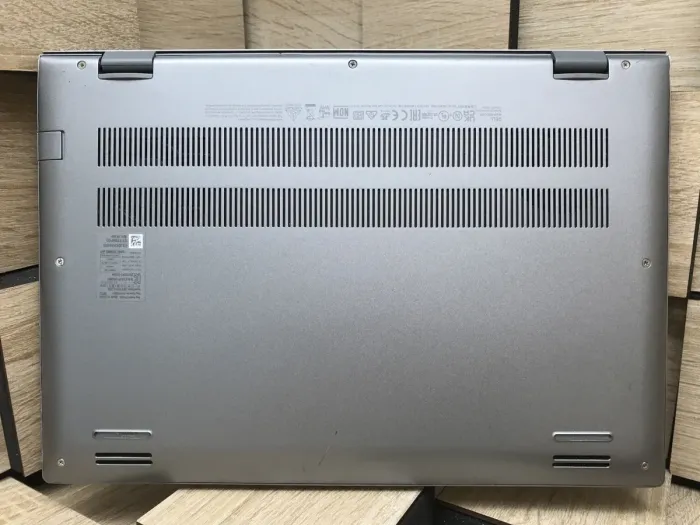 Ультрабук Б-клас Dell Inspiron 13 5310 / 13.3" (1920x1200) IPS / Intel Core i5-11320H (4 (8) ядра по 4.5 GHz) / 16 GB DDR4 / 256 GB SSD M.2 / Intel Iris Xe Graphics / WebCam / Windows 10 б/в - зображення 10