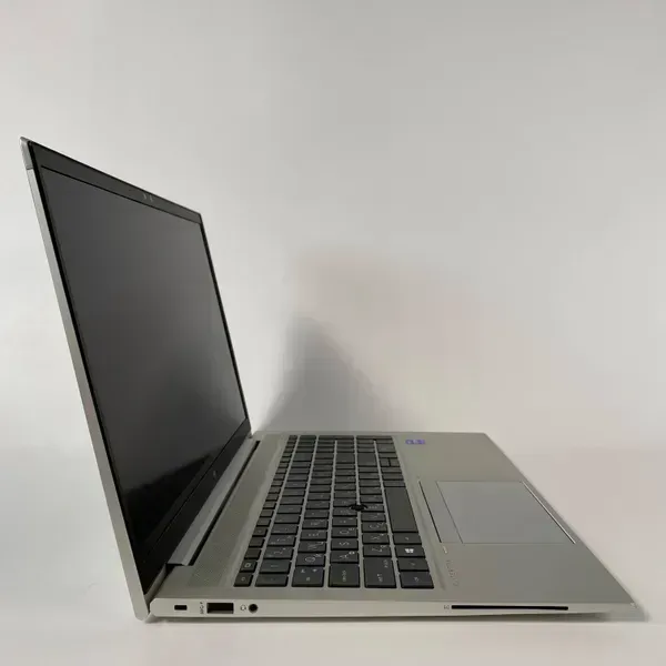 Ультрабук HP EliteBook 850 G8 / 15.6" (1920x1080) IPS Touch / Intel Core i5-1135G7 (4 (8) ядра по 4.2 GHz) / 16 GB DDR4 / 512 GB SSD / Intel Iris Xe Graphics / WebCam / Fingerprint б/в - зображення 4