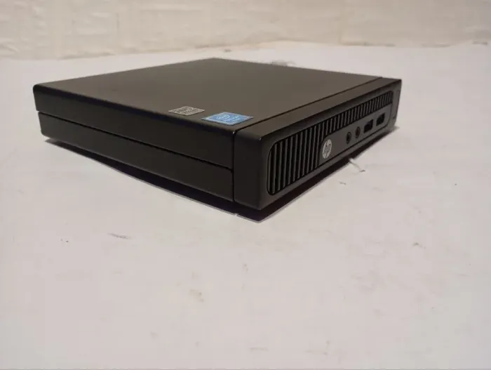 Неттоп Б-клас HP 260 G2 Desktop Mini USFF / Intel Core i3-6100U (2 (4) ядра по 2.3 GHz) / 8 GB DDR4 / 240 GB SSD / Intel HD Graphics 520 б/в - зображення 3