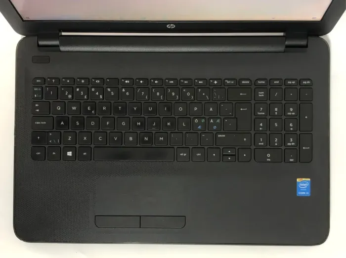 Ноутбук Б-клас HP 250 G4 / 15.6" (1366x768) TN / Intel Core i3-5005U (2 (4) ядра по 2.0 GHz) / 8 GB DDR3 / 128 GB SSD / Intel HD Graphic 5500 / WebCam / Win 10 Home б/в - зображення 7