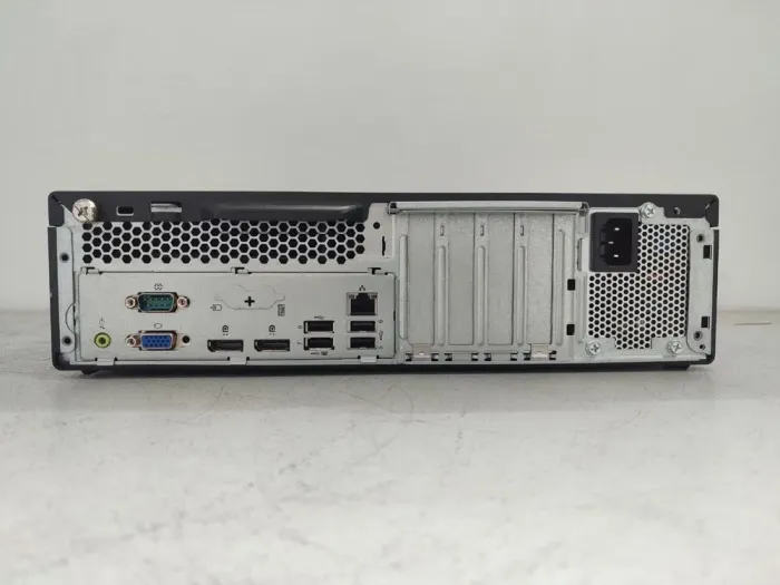 Комп'ютер Lenovo ThinkCentre M720s SFF / Intel Core i3-8100 (4 ядра по 3.6 GHz) / 8 GB DDR4 / 128 GB SSD / Intel UHD Graphics 630 б/в - зображення 5