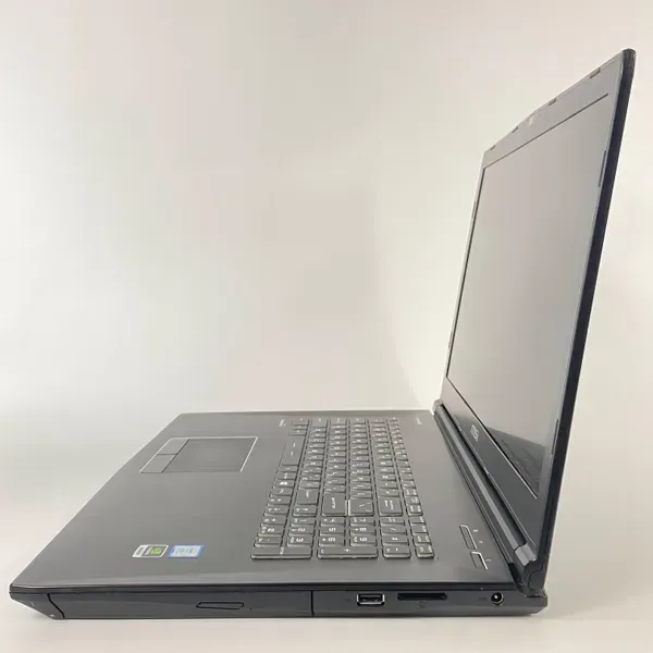 Мобільна робоча станція Б-клас MSI WE72 7RJ / 17.3" (1920x1080) IPS / Intel Core i7-7700HQ (4 (8) ядра по 2.8 - 3.8 GHz) / 32 GB DDR4 / 512 GB SSD / nVidia Quadro M2200, 4 GB GDDR5, 128-bit / WebCam / HDMI б/в - зображення 6