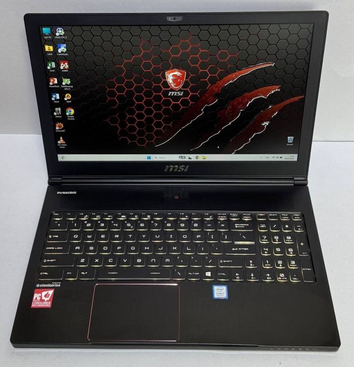 Ігровий ноутбук MSI MegaBook GS63 Stealth 8RE / 15.6" (1920x1080) IPS / Intel Core i7-8750H (6 (12) ядер по 2.2 - 4.1 GHz) / 32 GB DDR4 / 512 GB SSD / nVidia GeForce GTX 1060, 6 GB GDDR5, 192-bit / WebCam б/в - изображение 2