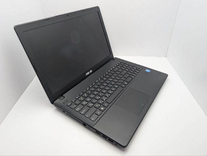 Ноутбук Asus R512M / 15.6" (1366x768) TN / Intel Celeron N2830 (2 ядра по 2.16 - 2.41 GHz) / 8 GB DDR3 / 128 GB SSD / Intel HD Graphics / WebCam б/в - зображення 6