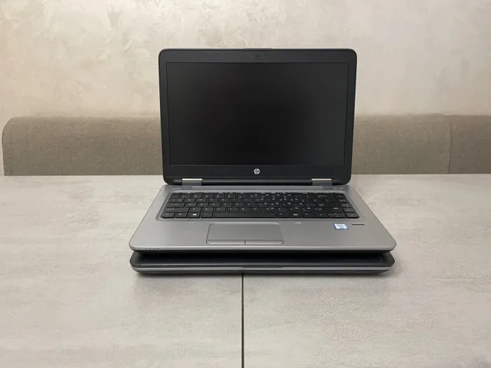 Ноутбук HP ProBook 640 G2 / 14" (1366x768) TN / Intel Core i5-6300U (2 (4) ядра по 2.4 - 3.0 GHz) / 8 GB DDR4 / 256 GB SSD / Intel HD Graphics 520 / WebCam б/в - зображення 6