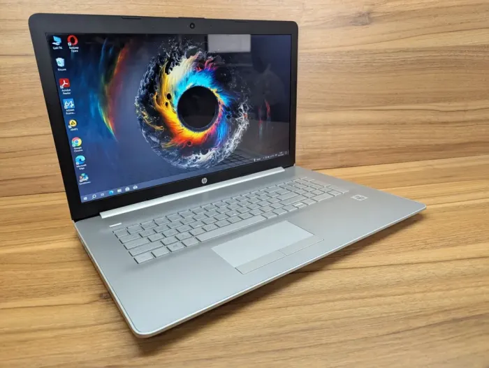 Ноутбук Б-клас HP 17-bya3672cl / 17.3" (1600x900) TN / Intel Core i5-1035G1 (4 (8) ядра по 1.0 - 3.6 GHz) / 16 GB DDR4 / 480 GB SSD / Intel UHD Graphics / WebCam / Windows 10 б/в - зображення 5