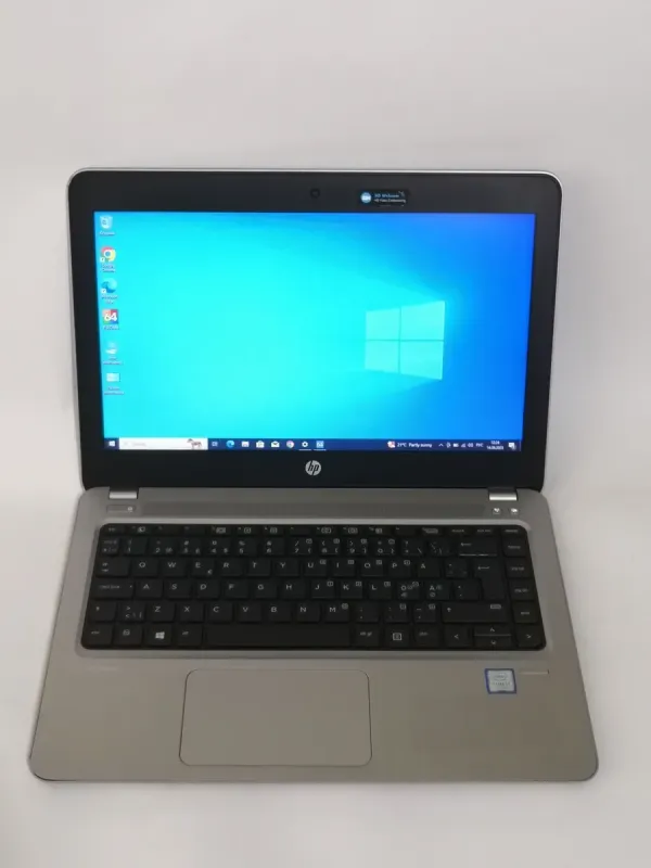 Ноутбук Б-клас HP ProBook 430 G4 / 13.3" (1366x768) TN / Intel Core i3-7100U (2 (4) ядра по 2.4 GHz) / 4 GB DDR4 / 240 GB SSD / Intel HD Graphics 620 / WebCam / HDMI / Windows 10 Pro б/в - зображення 2