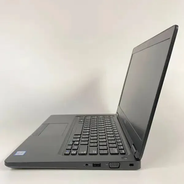 Ультрабук Dell Latitude 5480 / 14" (1366x768) TN / Intel Core i5-7300U (2 (4) ядра по 2.6 - 3.5 GHz) / 16 GB DDR4 / 240 GB SSD / Intel HD Graphics 520 / WebCam / SIM б/в - зображення 5