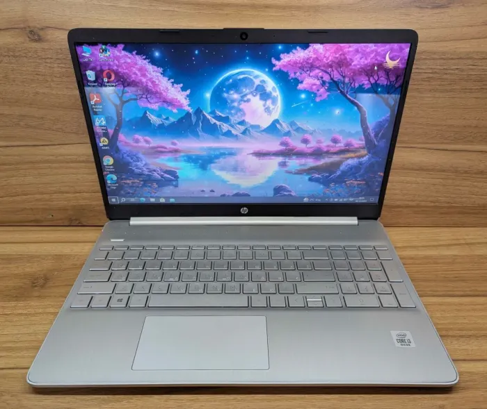 Ноутбук Б-клас HP 15-dy1043dx / 15.6" (1366x768) TN / Intel Core i3-1005G1 (2 (4) ядра по 1.2 - 3.4 GHz) / 8 GB DDR4 / 256 GB SSD / Intel UHD Graphics / WebCam / Windows 10 б/в - зображення 2