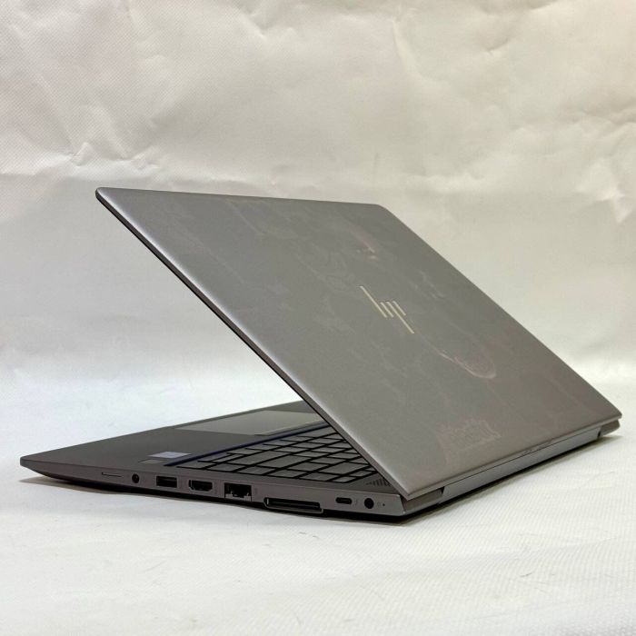 Мобільна робоча станція Б-клас HP ZBook 14u G5 / 14" (1920x1080) IPS / Intel Core i5-8250U (4 (8) ядра по 1.6 - 3.4 GHz) / 16 GB DDR4 / 256 GB SSD / Radeon Pro WX 3100, 2 GB GDDR5, 128-bit / WebCam / Windows 10 Pro б/в - зображення 6