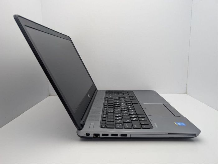 Ноутбук HP ProBook 650 G1 / 15.6" (1366x768) TN / Intel Core i5-4300M (2 (4) ядра по 2.6 - 3.3 GHz) / 8 GB DDR3 / 120 GB SSD / Intel HD Graphics 4600 / WebCam б/в - зображення 4