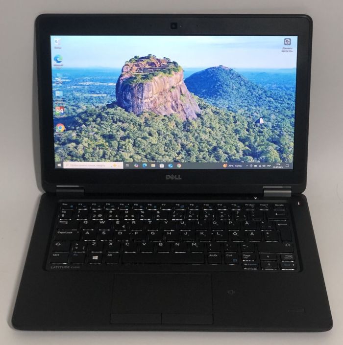 Нетбук Б-клас Dell Latitude E7250 / 12.5" (1366x768) TN / Intel Core i5-5300U (2 (4) ядра по 2.3 - 2.9 GHz) / 8 GB DDR3 / 128 GB SSD / Intel HD Graphics 5500 / WebCam / Win 10 Pro б/в - зображення 2