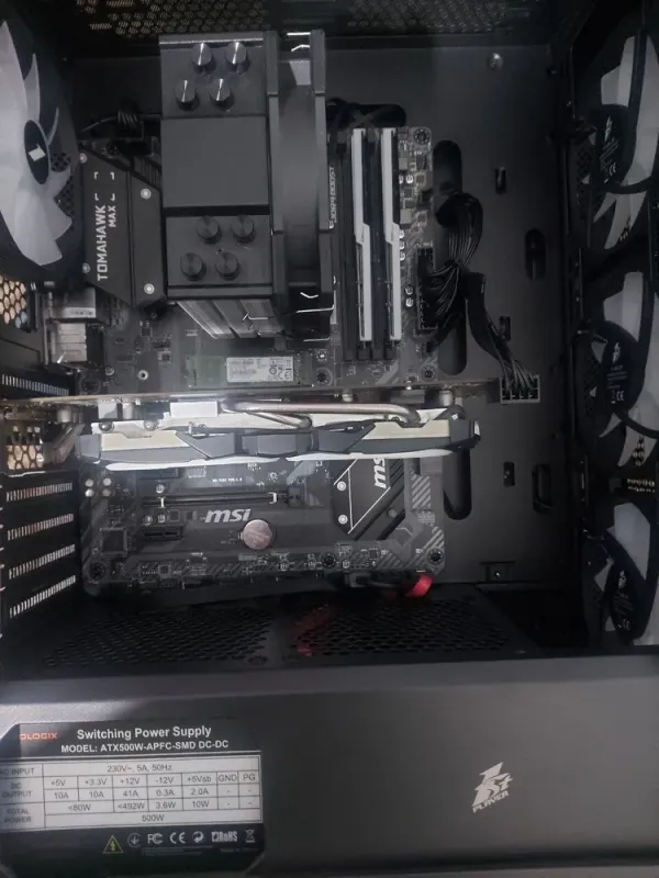 Ігровий ПК 1stPlayer X5 Firebase Tower / AMD Ryzen 5 3600 (6 (12) ядер по 3.6 - 4.2 GHz) / 16 GB DDR4 / 128 GB SSD M.2 + 512 GB SSD / AMD Radeon RX 580, 8 GB GDDR5, 256-bit / 500W б/в - зображення 6