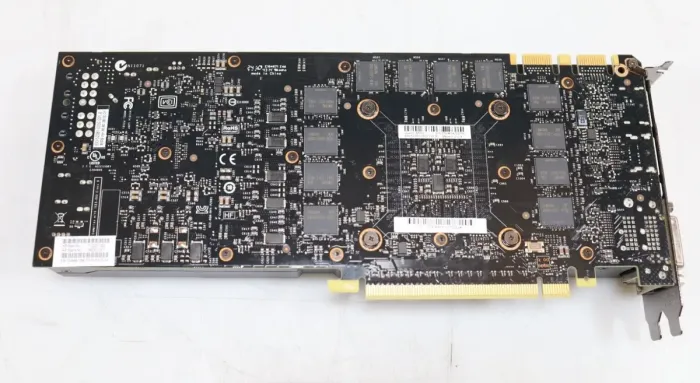 Дискретна відеокарта nVidia Quadro K6000, 12 GB GDDR5, 384-bit / 2x DVI, 2x DisplayPort б/в - зображення 4