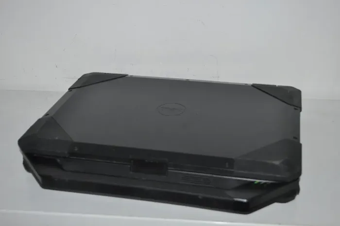 Захищений ноутбук Б-клас Dell Latitude 5414 Rugged / 14" (1366x768) TN / Intel Core i5-6300U (2 (4) ядра по 2.4 - 3.0 GHz) / 8 GB DDR4 / 120 GB SSD / Intel HD Graphics 520 / WebCam / Windows 11 Pro б/в - зображення 11