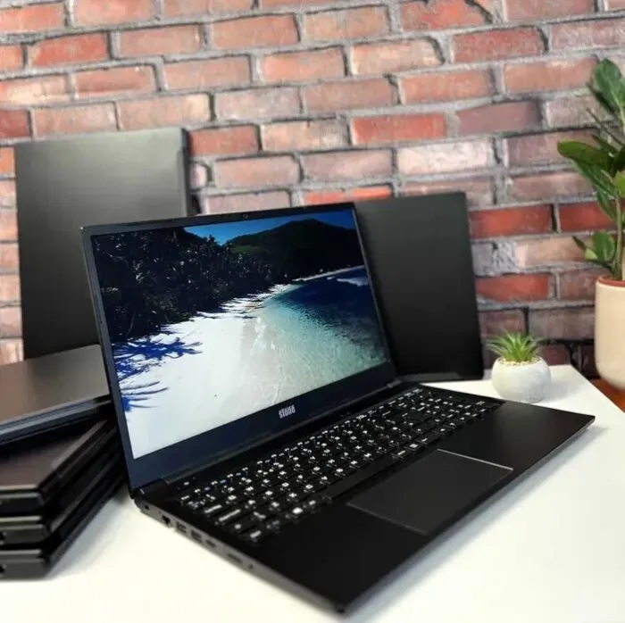 Ноутбук Stonebook Pro P105E / 15.6" (1920x1080) IPS / Intel Core i5-10210U (4 (8) ядра по 1.6 - 4.2 GHz) / 8 GB DDR4 / 256 GB SSD M.2 / Intel UHD Graphics / WebCam б/в - зображення 3