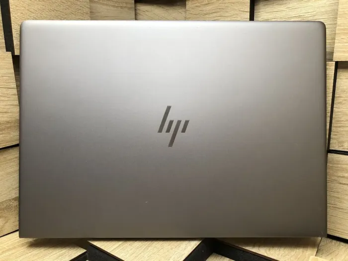 Мобільна робоча станція Б-клас HP ZBook 14 G5 / 14" (1920x1080) IPS / Intel Core i5-8350U (4 (8) ядра по 1.7 - 3.6 GHz) / 8 GB DDR4 / 256 GB SSD / Intel UHD Graphics 620 / WebCam б/в - зображення 5