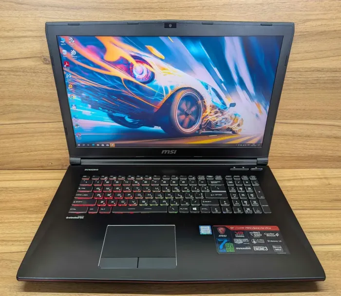 Ігровий ноутбук MSI GE72MVR / 17.3" (1920x1080) IPS / Intel Core i7-7700HQ (4 (8) ядра по 2.8 - 3.8 GHz) / 32 GB DDR4 / 256 GB SSD + 1000 GB HDD / nVidia GeForce GTX 1070, 8 GB GDDR5, 256-bit / WebCam / Windows 10 б/в - зображення 2