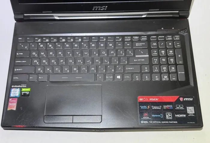 Ігровий ноутбук Б-клас MSI GL63 9SEK / 15.6" (1920x1080) IPS / Intel Core i7-9750H (6 (12) ядер по 2,6 - 4,5 ГГц) / 16 ГБ DDR4 / 256 ГБ SSD + 256 ГБ SSD / nVidia GeForce RTX 2060, 6 ГБ GDDR6, 192-біт / WebCam / Win 11 Pro б/в - изображение 3