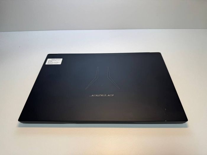 Ігровий ноутбук Б-класу Medion Erazer Beast X25-MD 63835 / 17,3" (1920x1080) IPS / AMD Ryzen 9 5900HX (8 (16) ядер по 3,3 - 4,6 ГГц) / 32 ГБ DDR4 / 2000 ГБ SSD NVMe / nVidia GeForce RTX 3080, 16 ГБ GDDR6, 256-біт / WebCam б/в - зображення 6