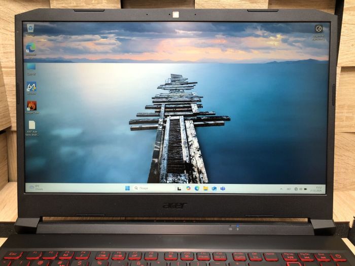 Ігровий ноутбук Б-клас Acer Nitro 5 AN515-44 / 15.6" (1920x1080) IPS / AMD Ryzen 5 4600H (6 (12) ядер по 3.0 - 4.0 GHz) / 16 GB DDR4 / 256 GB SSD M.2 / nVidia GeForce GTX 1650, 4 GB GDDR5, 128-bit / WebCam б/в - зображення 3