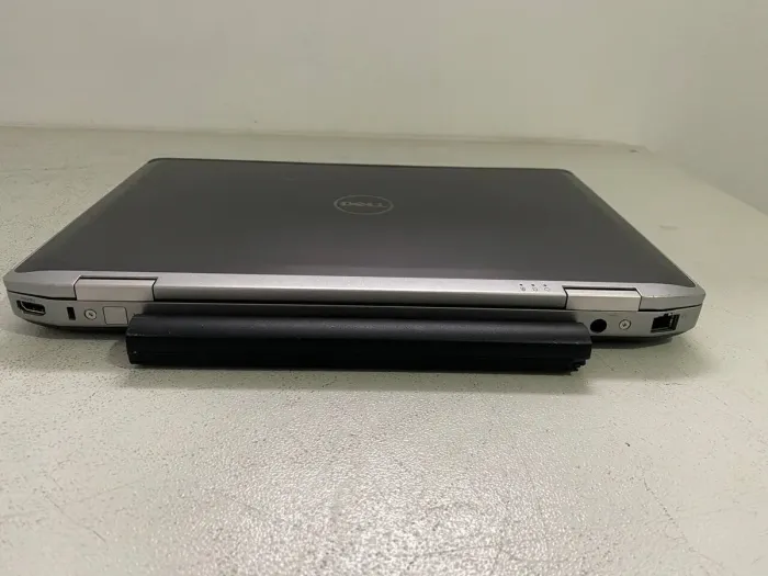 Ноутбук Б-клас Dell Latitude E6430 / 14" (1366x768) TN / Intel Core i7-3740QM (4 (8) ядра по 2.7 - 3.7 GHz) / 8 GB DDR3 / 240 GB SSD / nVidia NVS 5200M, 1 GB GDDR5, 64-bit / WebCam / DVD-ROM б/в - зображення 7