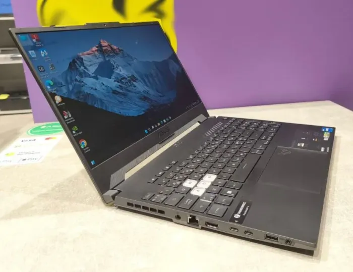 Ігровий ноутбук Asus TUF Dash F15 FX517ZM-HN003W / 15.6" (1920x1080) IPS / Intel Core i7-12650H (10 (16) ядер по 3.5 - 4.7 GHz) / 16 GB DDR4 / 1000 GB SSD / nVidia GeForce RTX 3060, 6 GB GDDR6, 192-bit / WebCam б/в - зображення 4