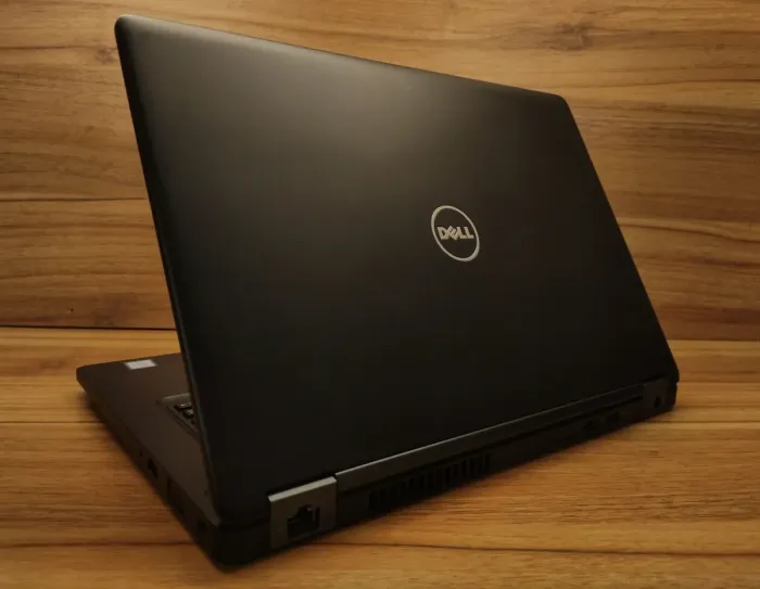 Ультрабук Dell Latitude 5480 / 14" (1366x768) TN / Intel Core i5-7200U (2 (4) ядра по 2.5-3.1 GHz) / 8 GB DDR4 / 256 GB SSD / Intel HD Graphics 620 / WebCam / Win 10 б/в - зображення 7