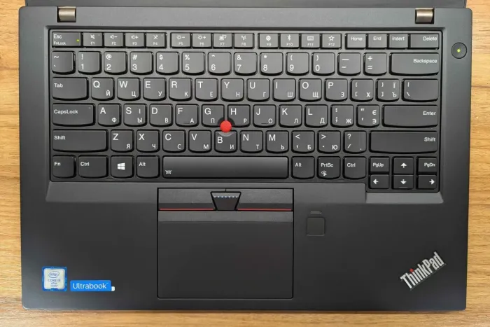 Ультрабук Lenovo ThinkPad T470S / 14" (1920x1080) IPS / Intel Core i5-6300U (2 (4) ядра по 2.4 - 3.0 GHz) / 8 GB DDR4 / 256 GB SSD / Intel HD Graphics 520 / WebCam / TouchID / Windows 10 б/в - изображение 3