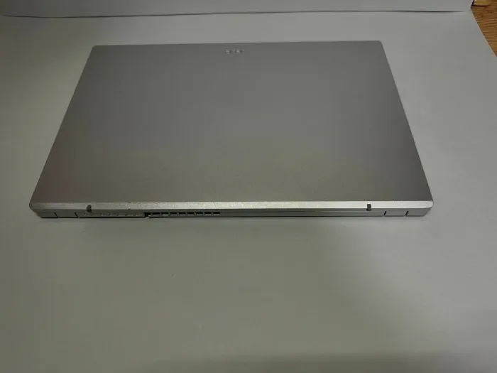 Ультрабук Б-клас Acer Aspire A315-59-53ER / 15.6" (1920x1080) IPS / Intel Core i5-1235U (10 (12) ядер по 3.3 - 4.4 GHz) / 8 GB DDR4 / 256 GB SSD / Intel Intel Iris Xe Graphics / WebCam б/в - зображення 4