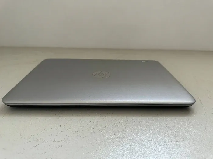 Ультрабук Б-клас HP EliteBook 745 G4 / 14" (1366x768) TN / AMD PRO A10-8730B (4 ядра по 2.4 - 3.3 GHz) / 8 GB DDR4 / 128 GB SSD / AMD Radeon R5 Graphics / WebCam / DisplayPort б/в - зображення 6