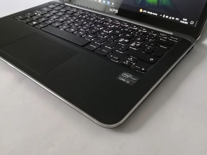 Ультрабук Б-класс Dell XPS 13 L322X / 13.3" TN / Core i5-3337U (2(4) ядра по 1.8-2.7 GHz) / 4GB DDR3 / 128GB SSD / HD Graphics 4000 / WebCam / Mini DisplayPort б/в - зображення 4