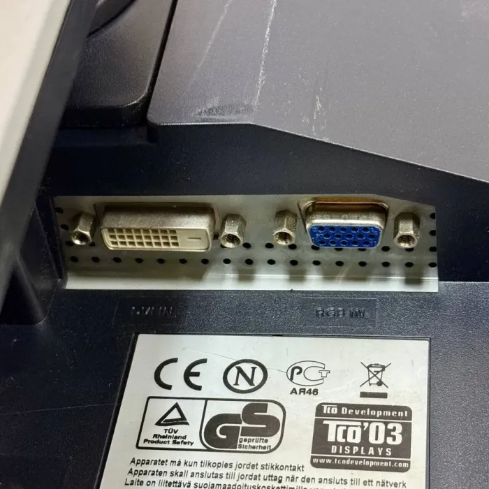 Комплект ПК: Fujitsu Esprimo P5731 E-Star5 Tower / Intel Pentium E5400 (2 ядра по 0.800 - 2.7 GHz) / 8 GB DDR3 / 250 GB HDD / Intel Graphics / DVD-ROM + Монітор Б-клас Samsung SyncMaster 740B / 17" (1280x1024) TN + Клавіатура, мишка, кабелі б/в - зображення 8