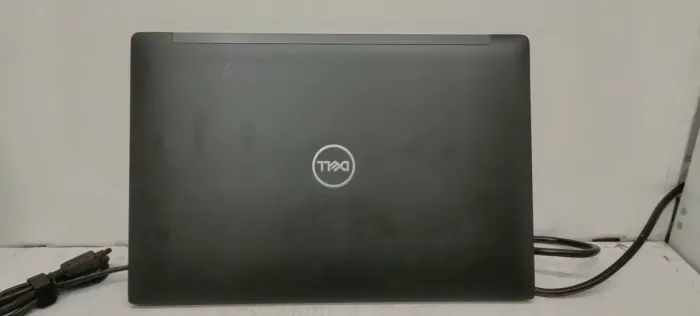 Ультрабук Dell Latitude 7490 / 14" (1920x1080) TN / Intel Core i5-8250U (4 (8) ядра по 1.6 - 3.4 GHz) / 16 GB DDR4 / 256 GB SSD / Intel UHD Graphics 620 / WebCam / LTE б/в - зображення 6