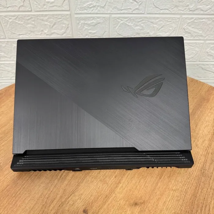 Ігровий ноутбук Б-клас Asus Rog Strix G512LI / 15.6" (1920x1080) IPS / Intel Core i5-10300H (4 (8) ядра по 2.5 - 4.5 GHz) / 8 GB DDR4 / 512 GB SSD / nVidia GeForce GTX 1650 Ti, 4 GB GDDR6, 128-bit б/в - зображення 3