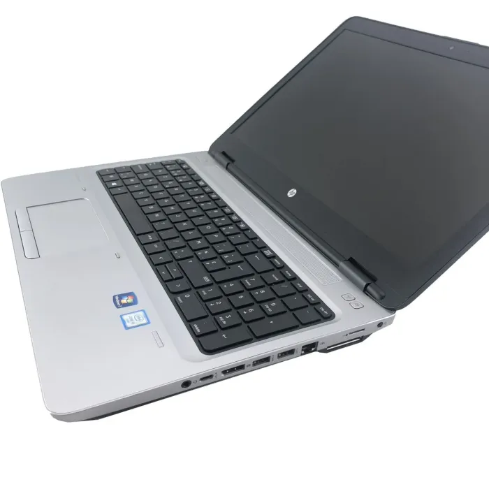 Ноутбук HP ProBook 650 G2 / 15.6" (1366x768) TN / Intel Core i3-6100U (2 (4) ядра по 2.3 GHz) / 8 GB DDR4 / 240 GB SSD / Intel HD Graphics 520 / WebCam / DVD-ROM б/в - зображення 4
