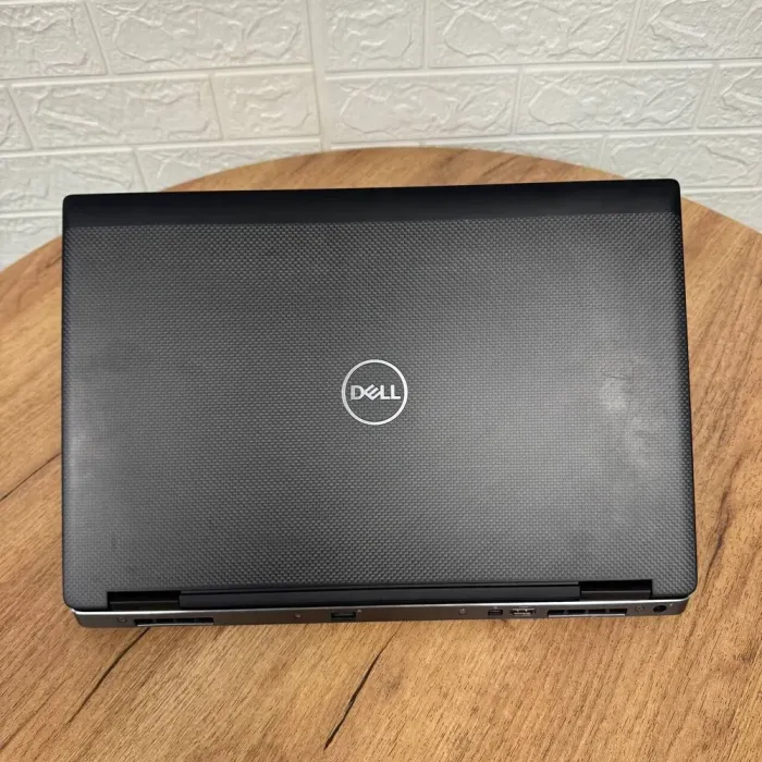 Мобільна робоча станція Б-клас Dell Precision 7530 / 15.6" (1920x1080) IPS / Intel Core i7-8750H (6 (12) ядер по 2.2 - 4.1 GHz) / 16 GB DDR4 / 256 GB SSD / nVidia Quadro P2000, 4 GB GDDR5, 128-bit / WebCam б/в - зображення 3