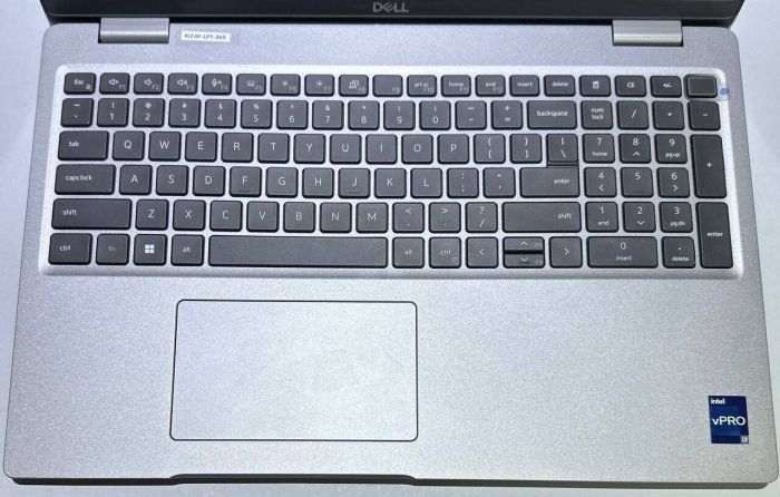 Ультрабук Dell Latitude 5530 / 15.6" (1920x1080) IPS / Intel Core i7-1265U (10 (12) ядер по 3.6 - 4.8 GHz) / 16 GB DDR4 / 256 GB SSD M.2 / Intel Iris Xe Graphics / WebCam / Win 11 Pro б/в - зображення 7