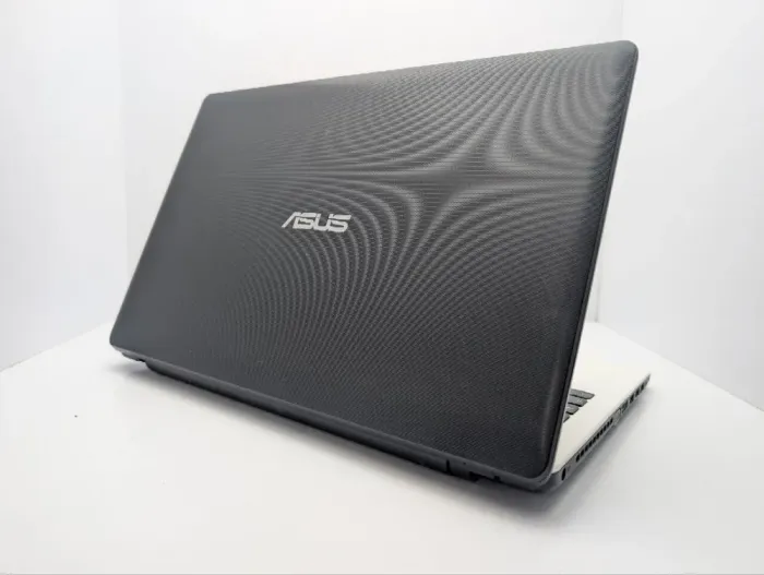 Ноутбук Asus R513C / 15.6" (1366x768) TN / Intel Pentium 2117U (2 ядра по 1.8 GHz) / 6 GB DDR3 / 500 GB HDD / nVidia GeForce 710M, 1 GB GDDR3, 64-bit / WebCam / DVD-ROM б/в - зображення 8