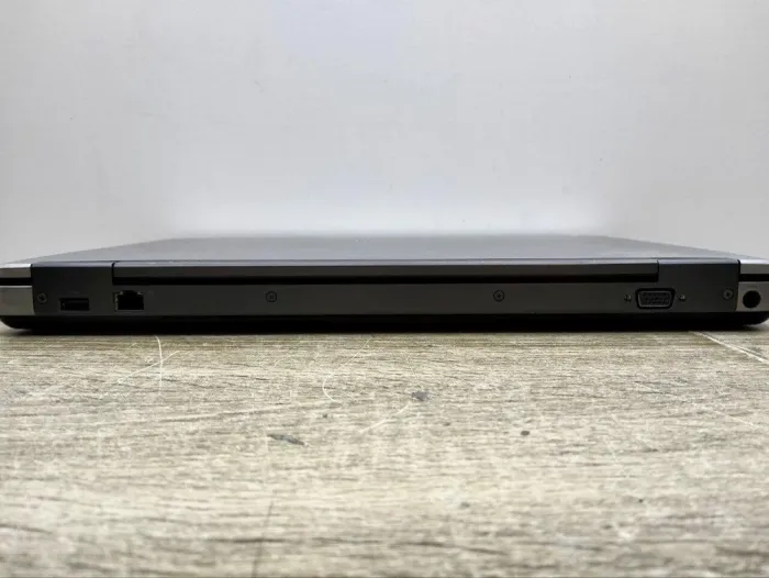 Ноутбук Б-клас Dell Latitude E6540 / 15.6" (1920x1080) TN / Intel Core i5-4310M (2 (4) ядра по 2.7 - 3.4 GHz) / 8 GB DDR3 / 240 GB SSD / AMD Radeon HD 8790M, 2 GB GDDR5, 128-bit / WebCam / DVD-ROM б/в - зображення 8