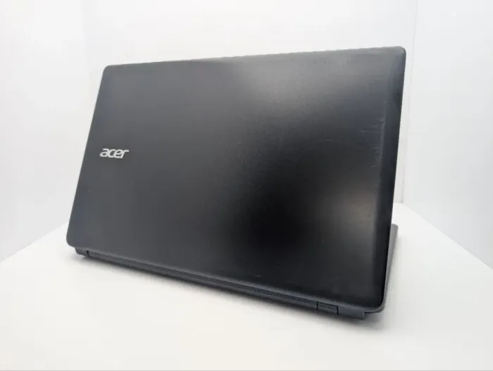 Ноутбук Acer Aspire E1-570G / 15.6" (1366x768) TN / Intel Core i3-3217U (2 (4) ядра по 1.8 GHz) / 8 GB DDR3 / 1000 GB HDD / nVidia GeForce GT 740M, 2 GB GDDR3, 64-bit / WebCam / DVD-ROM б/в - зображення 8