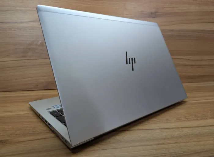 Ультрабук HP EliteBook 850 G5 / 15.6" (1920x1080) IPS / Intel Core i7-8650U (4 (8) ядра по 1.9 - 4.2 GHz) / 16 GB DDR4 / 480 GB SSD / Intel UHD Graphics 620 / HDMI / WebCam / Windows 10 б/в - зображення 7