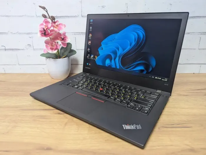 Ноутбук Lenovo ThinkPad A475 / 14" (1920x1080) IPS Touch / AMD Pro A12-8830B (4 ядра по 2.5 - 3.4 GHz) / 16 GB DDR4 / 256 GB SSD / AMD Radeon R7 Graphics / WebCam б/в - зображення 7